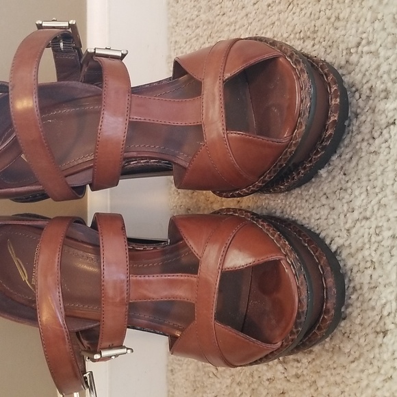 Brian Atwood brown high heel sandals  shoes 6 - Picture 6 of 14